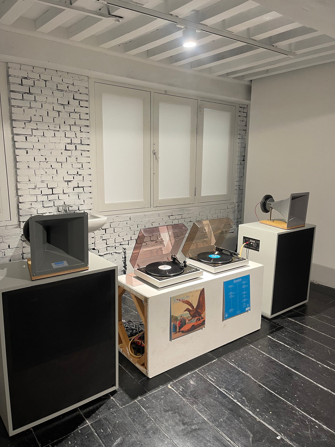 BOEMAN BAND SOUND INSTALLATION